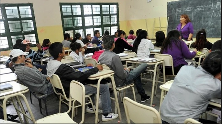 El Consejo de Educación citó a declarar a alumnos en un sumario iniciado a docentes