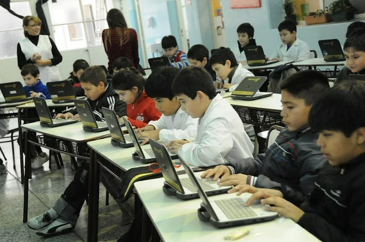 Escuelas de Río Turbio ya cuentan con internet de 50 megas