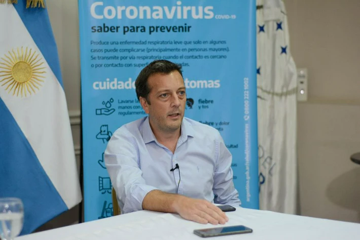 El gobierno confirmó que el ministro Perincioli tiene coronavirus