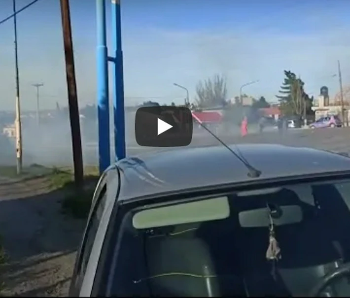 Municipales de Caleta cortan la ruta y la Infantería los desaloja con balas de goma y gases lacrimógenos