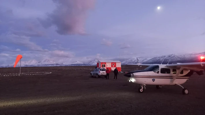 El Chaltén: Avión del aeroclub trasladará el repuesto para la autobomba del aeropuerto de Río Gallegos
