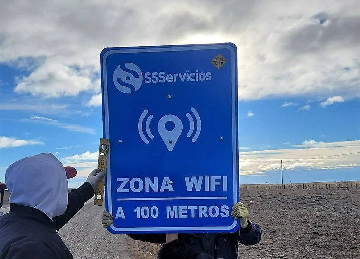 Señalización de puntos de conexión wi fi en las rutas de Santa Cruz
